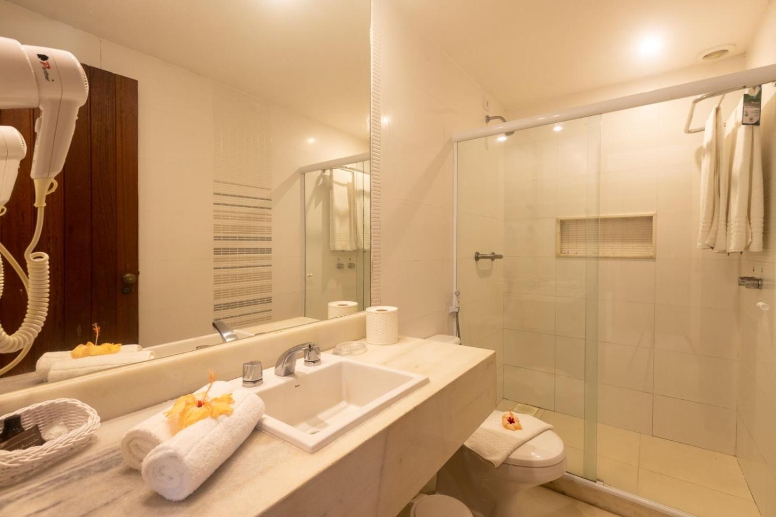 Standard Suite,1522376383:JPEG